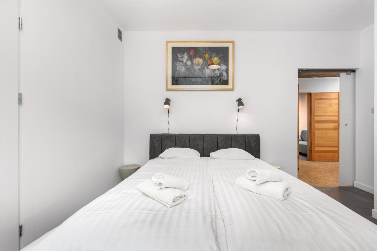 Bialobrzeska 30 By Homeprime Warsaw Exterior photo